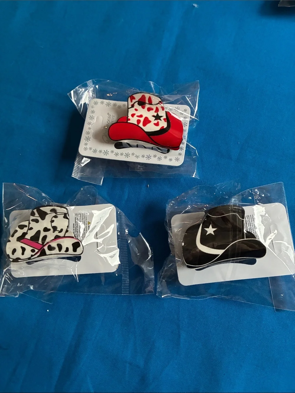 Cowboy Hair clips Red, Black, White. Hats        Kids
